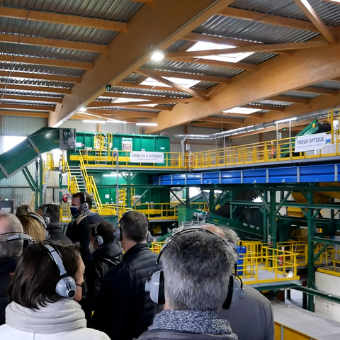 Visite au coeur des machines Valotri avec Barbara Pompili - Syded